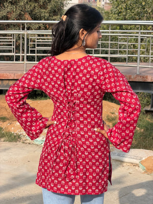 Red Floral Print Cotton Short Kurti with Square Neck